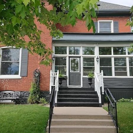 Colborne Bed And Breakfast Ґодріч Екстер'єр фото