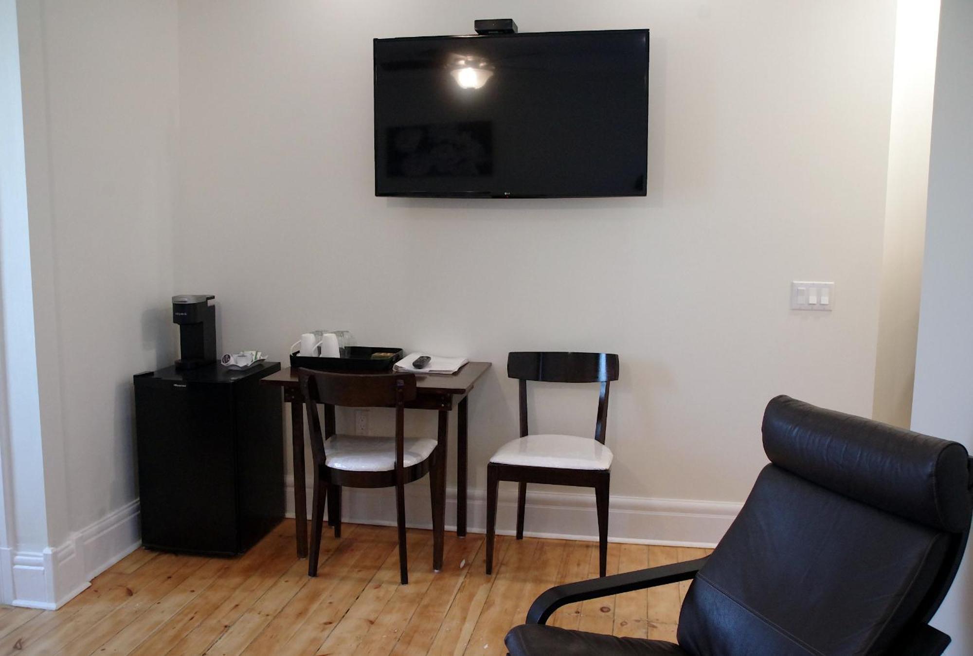 Colborne Bed And Breakfast Ґодріч Номер фото