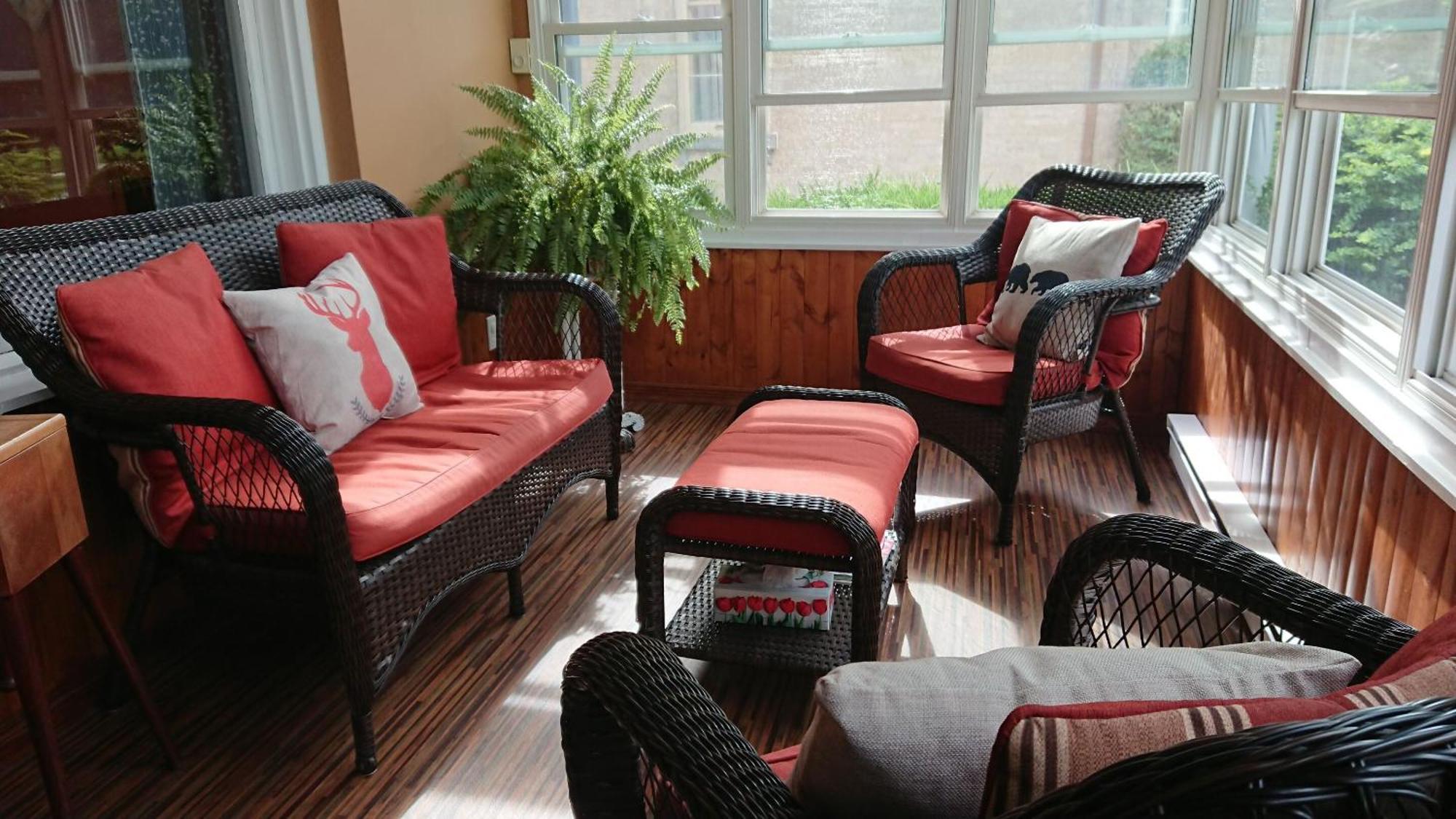 Colborne Bed And Breakfast Ґодріч Екстер'єр фото